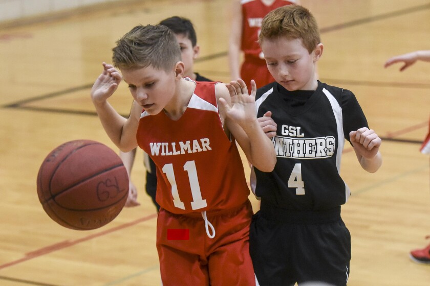 Hooping it up in Willmar - West Central Tribune | News, weather, sports ...