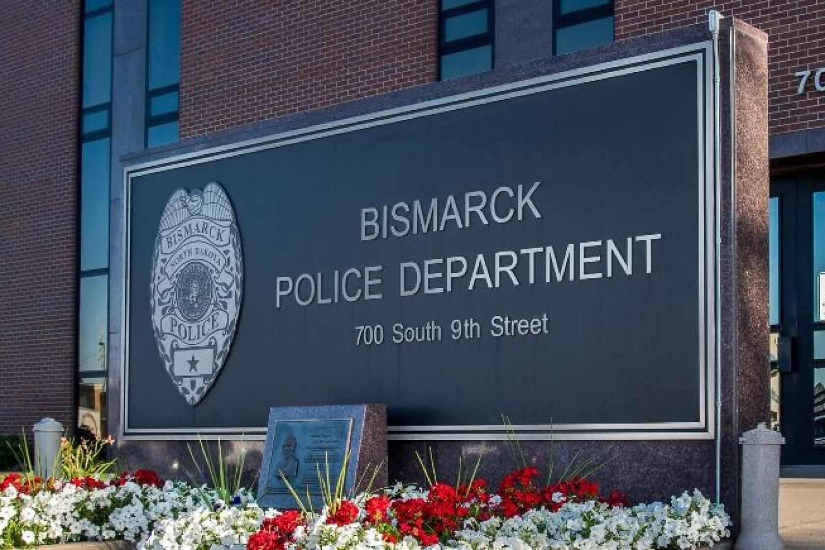 Bloody mugshot linked to complaint against Bismarck police officer