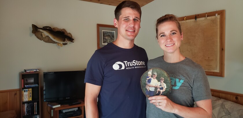 CANADABORDERFOLLOW-Tim and Laura with print.jpg