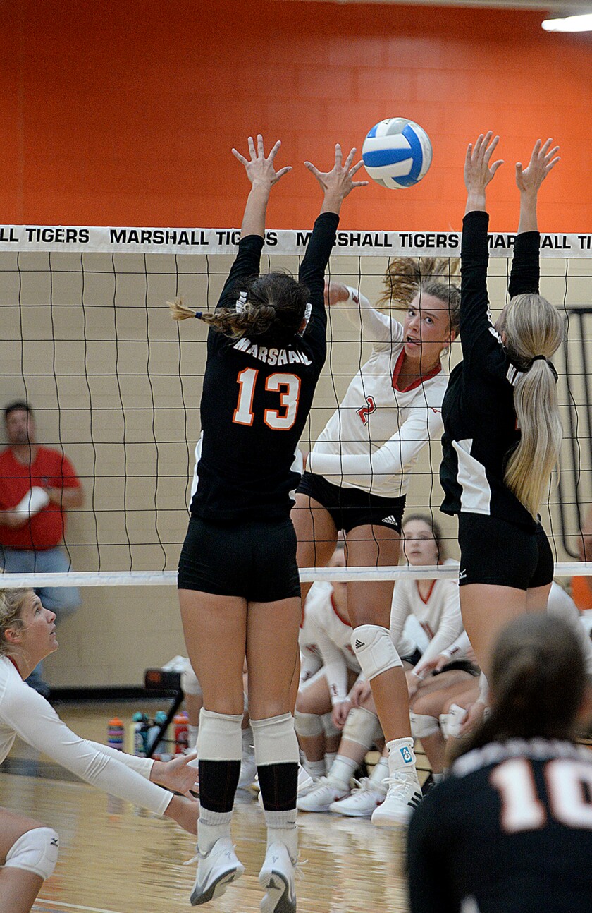 082721.S.WCT.Willmar VB Schnichels.jpg