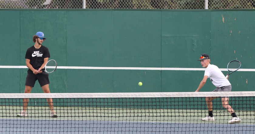 jhs tennis practice 081122.jpg