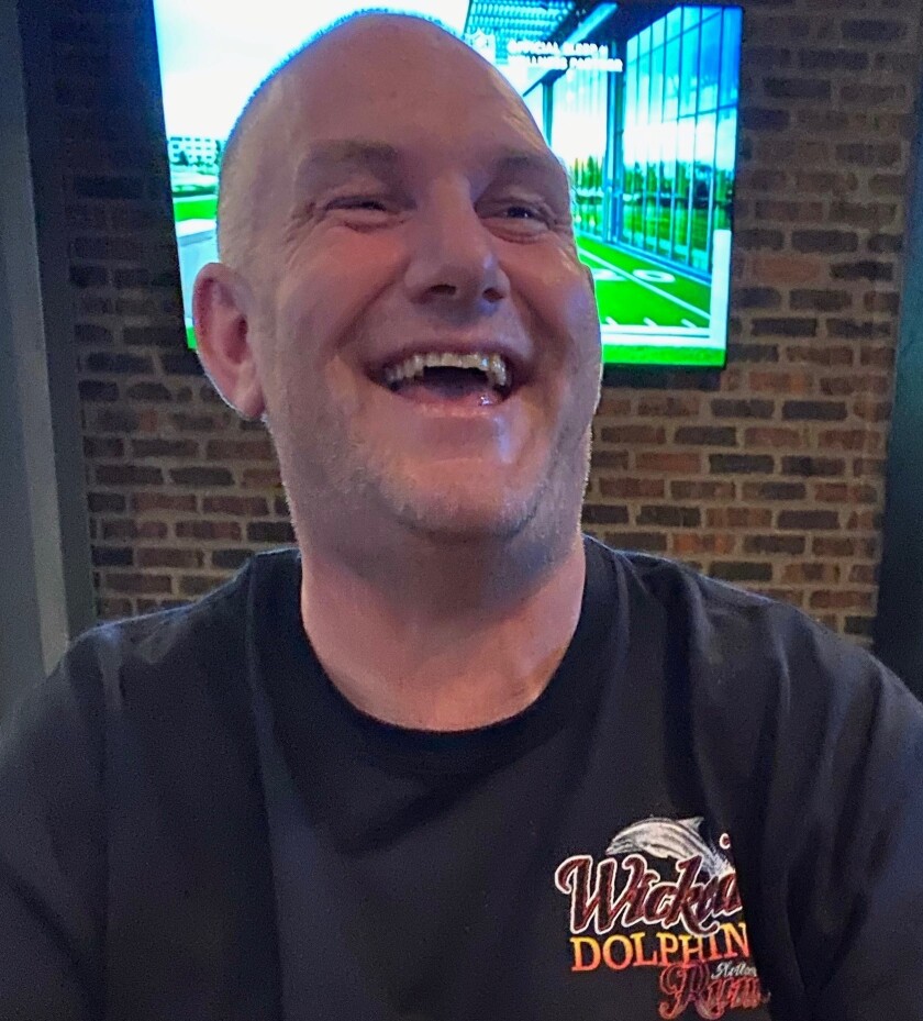 Toby Rowan.jpg