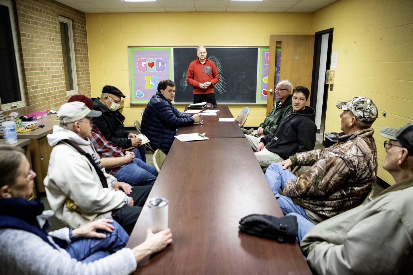 Photos Bird Enthusiasts Head Out Into The Snow For Willmar Area photos-bird-enthusiasts-head-out-into-the-snow-for-willmar-area