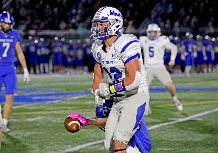 112821.S.BD.FootballStaehling3.jpg