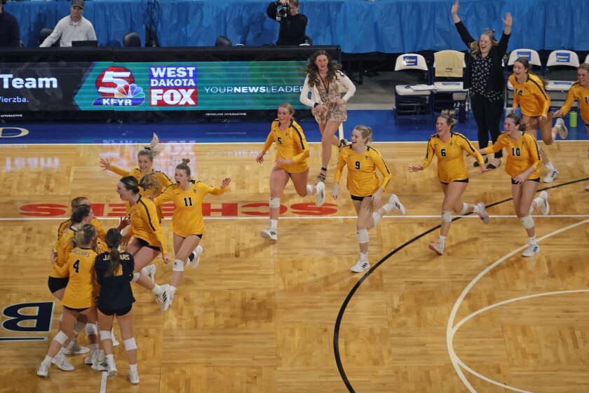 112022.S.FF.ND.VB.NCass