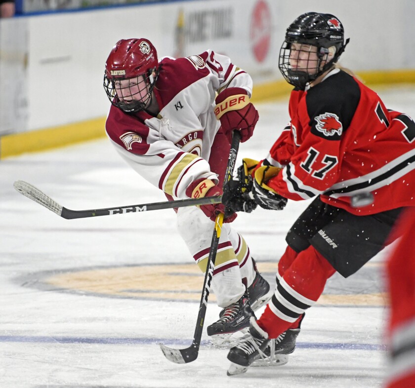 022422.s.ff.DaviesGirlsHockey.02