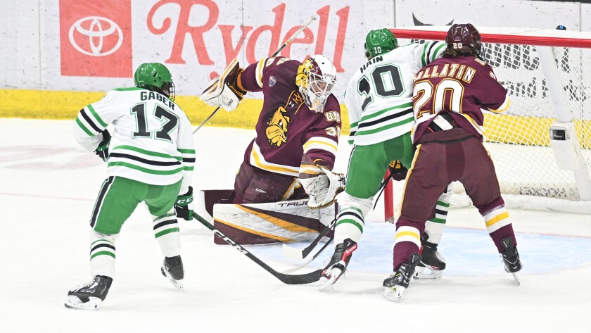 NCAA Men's Hockey 2023: MN Duluth v North Dakota JAN 20