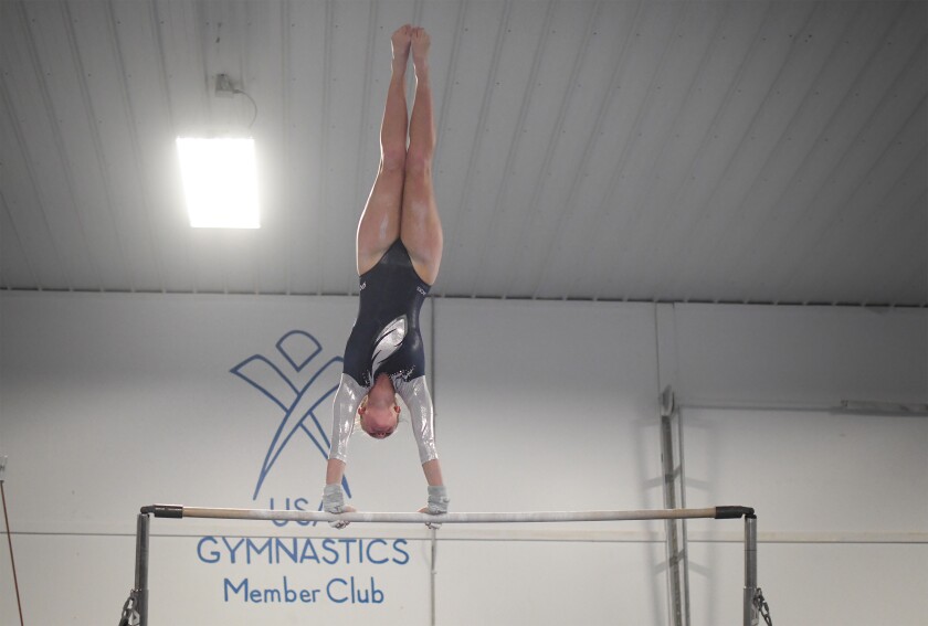 012922.S.BP.BHSGYM Tatum Offerdahl.jpg