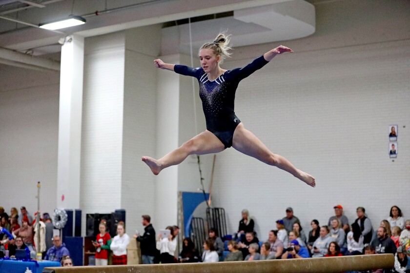 Warriors Gymnastics Holiday Invite Gallery (38).jpg