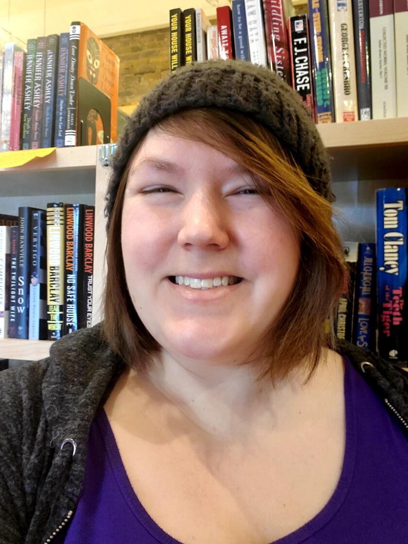 032721.F.DNT.VIRTUALBOOKCLUBS_Nikki Silvestrini.jpg