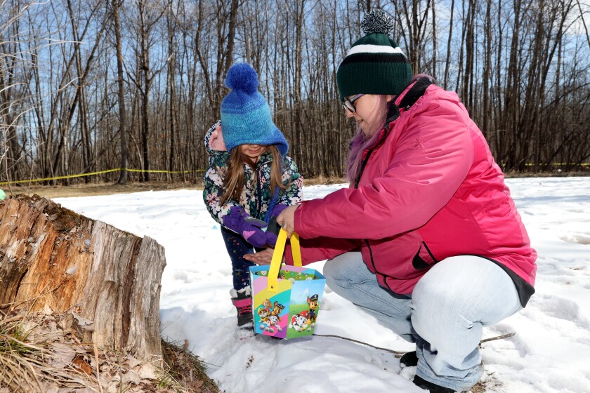 Families enjoy the Annual Lake Shore Easter Egg Hunt Saturday, April 17, 2022, at Fritz Loven Park.
