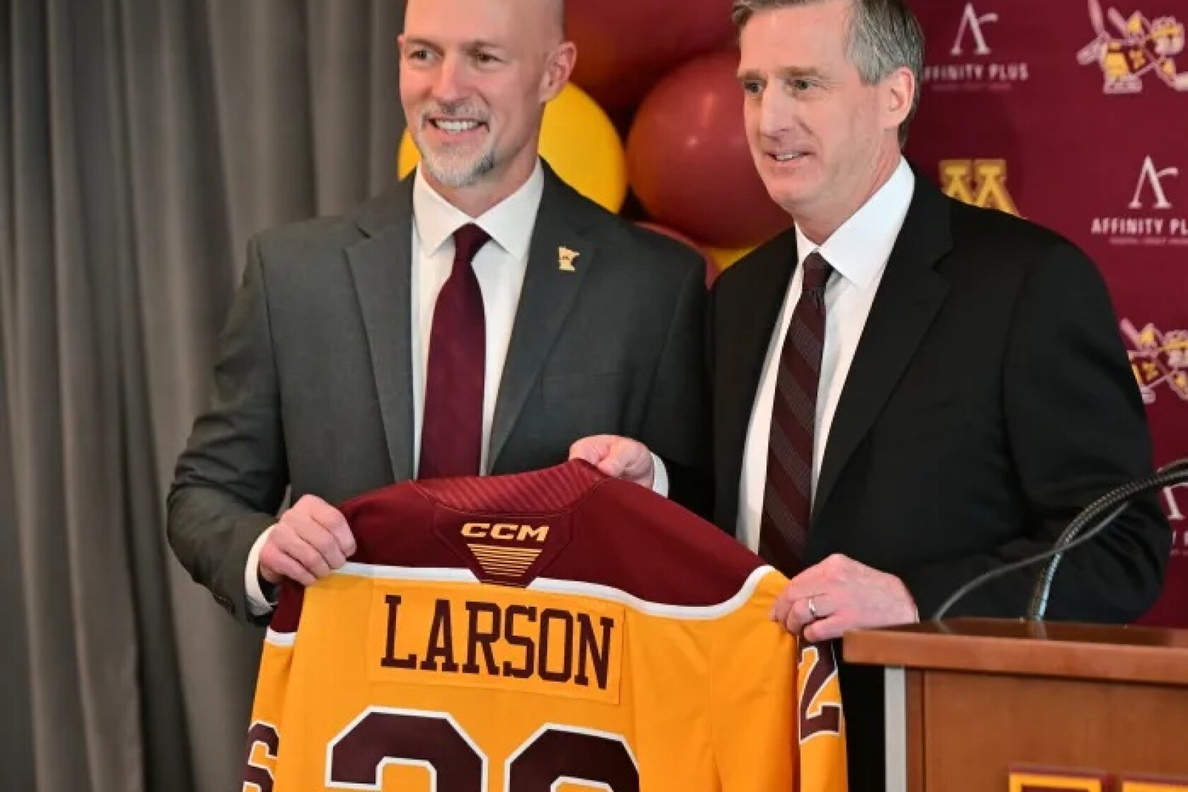 Led Strips Example Brett Larson named Gophers’ next men’s hockey coach - InForum | Fargo ...