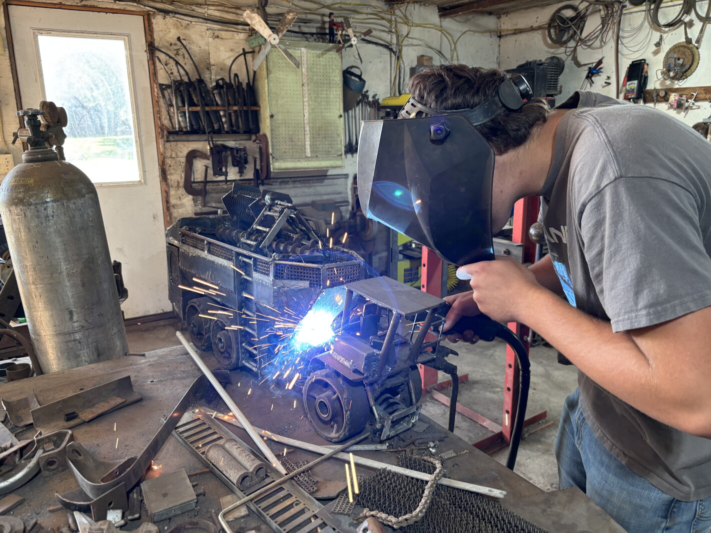 Bird Island, Minnesota, father and sons turn scraps into art