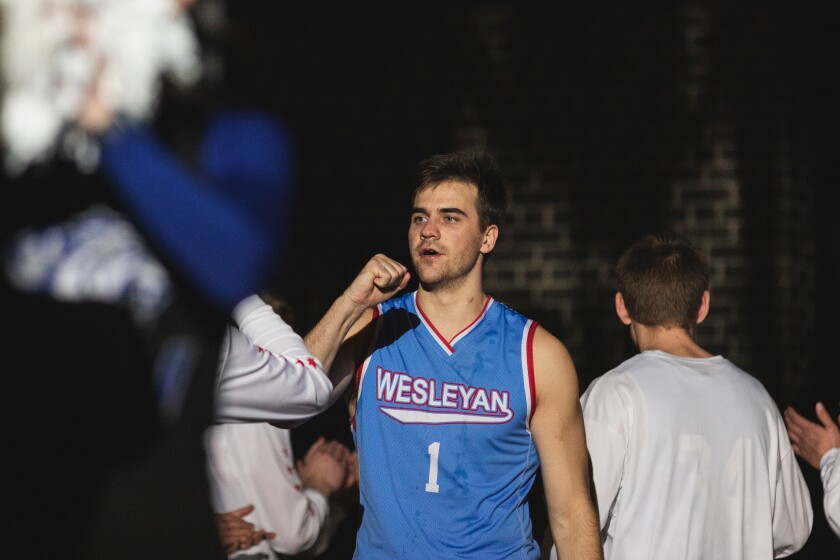 12-3-22DWUBasketball-21.jpg