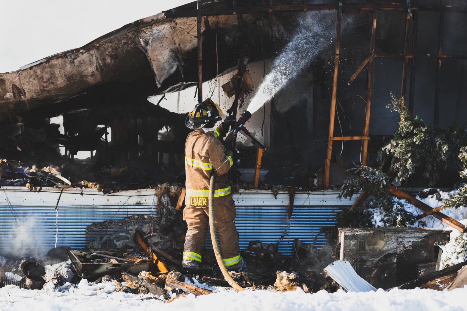 12-18-22MitchellTrailerFireReVisit-29.jpg