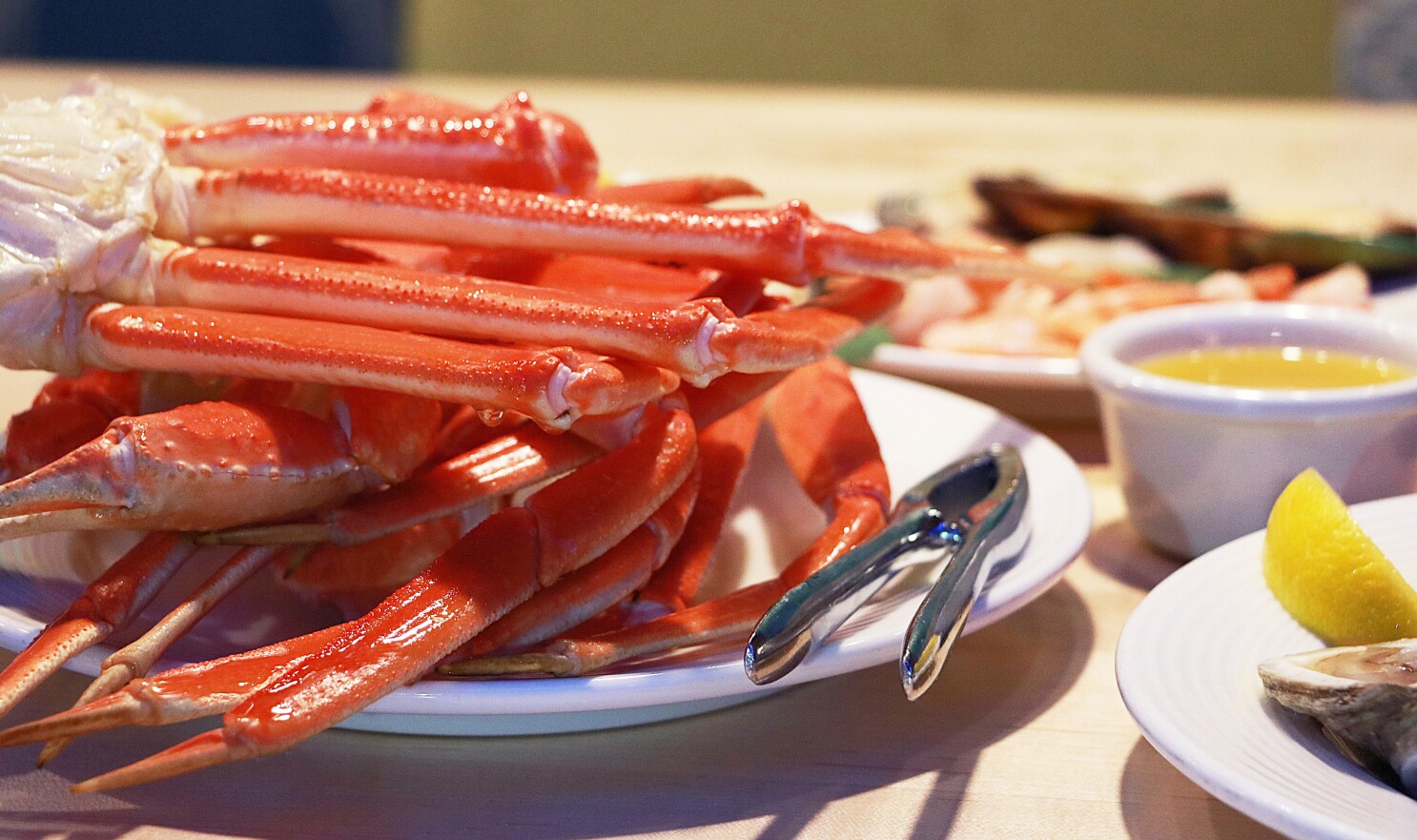 Holly Ebel Get Hooked On This Seafood Buffet Post Bulletin Rochester Minnesota News Weather Sports