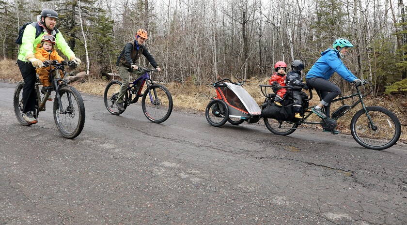 041421.f.dnt.BikeDad7.jpg