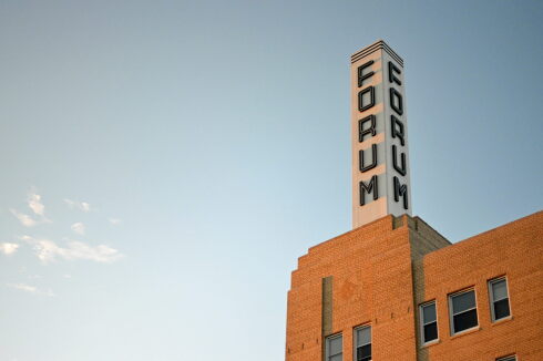 FORUM COMMUNICATIONS CO.