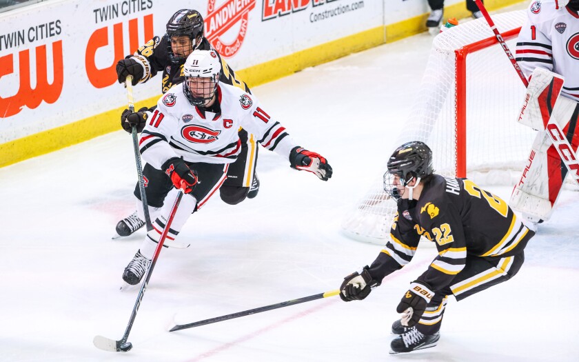 1331_SCSU vs Western Michigan.jpg