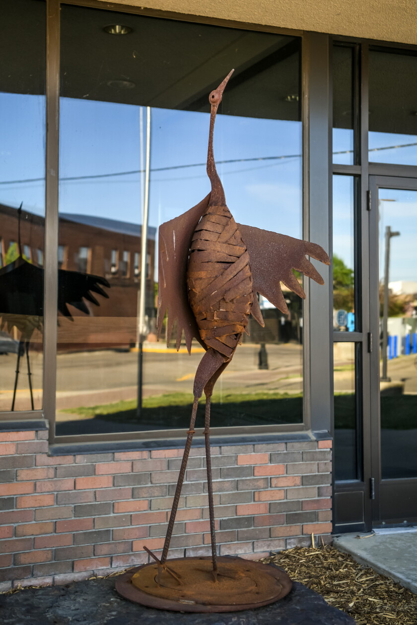 061726.N.BP.SCULPTUREWALK - Mating Dance.jpg