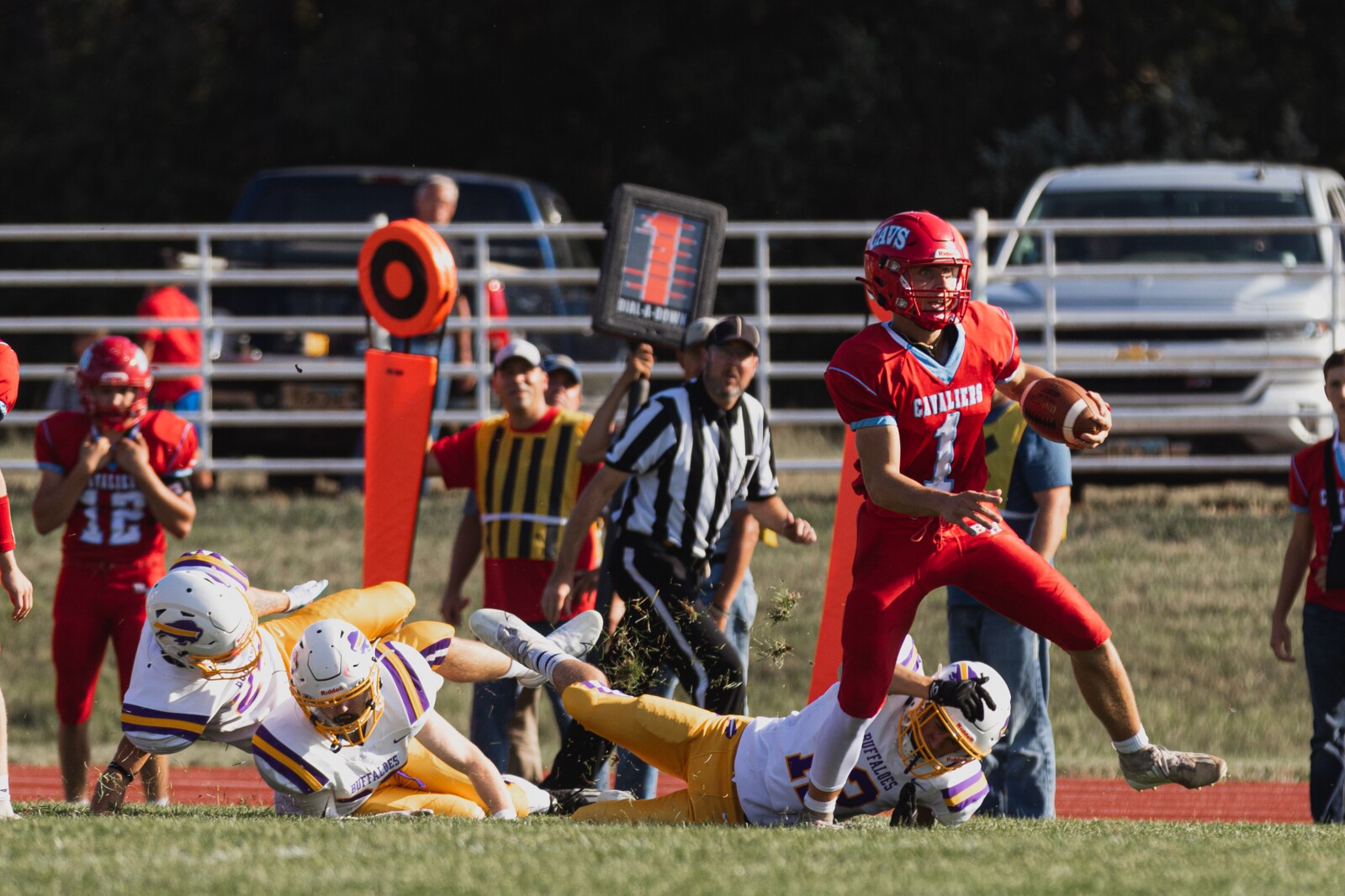 9-16-22PrepFootballStanleyCountyvsBonHomme-3.jpg