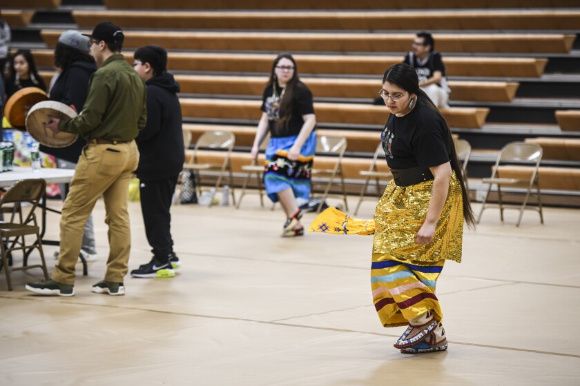 041322.N.BP.ROUNDDANCE - 4.jpg