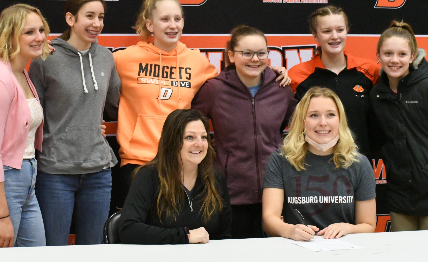 Hailey Rathgeber makes splash with college decision - The Dickinson ...