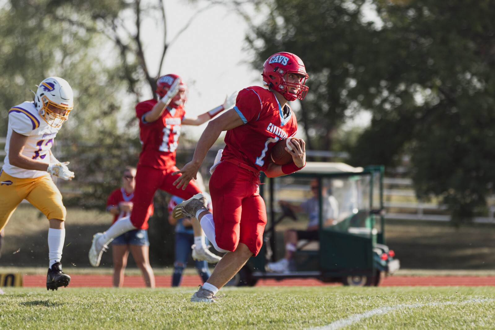 9-16-22PrepFootballStanleyCountyvsBonHomme-6.jpg