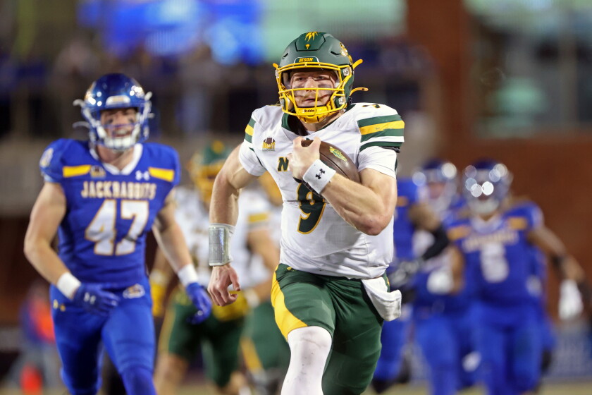 Nd Spoit Payton, No. 1 Bison blast No. 2 Jackrabbits for Dakota Marker - InForum ...
