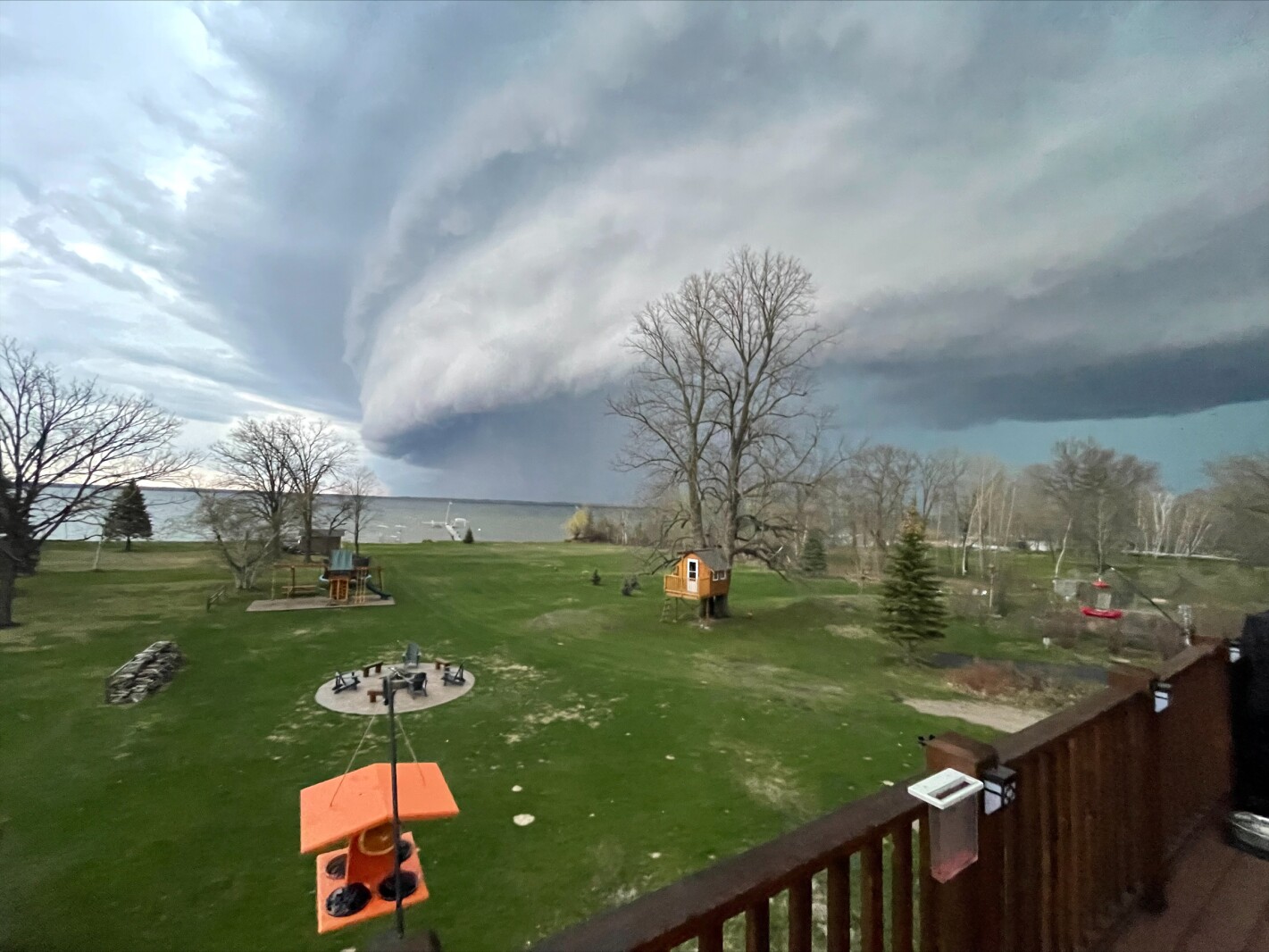 Clouds accompanying severe weather on May 12, 2022 in central Minnesota