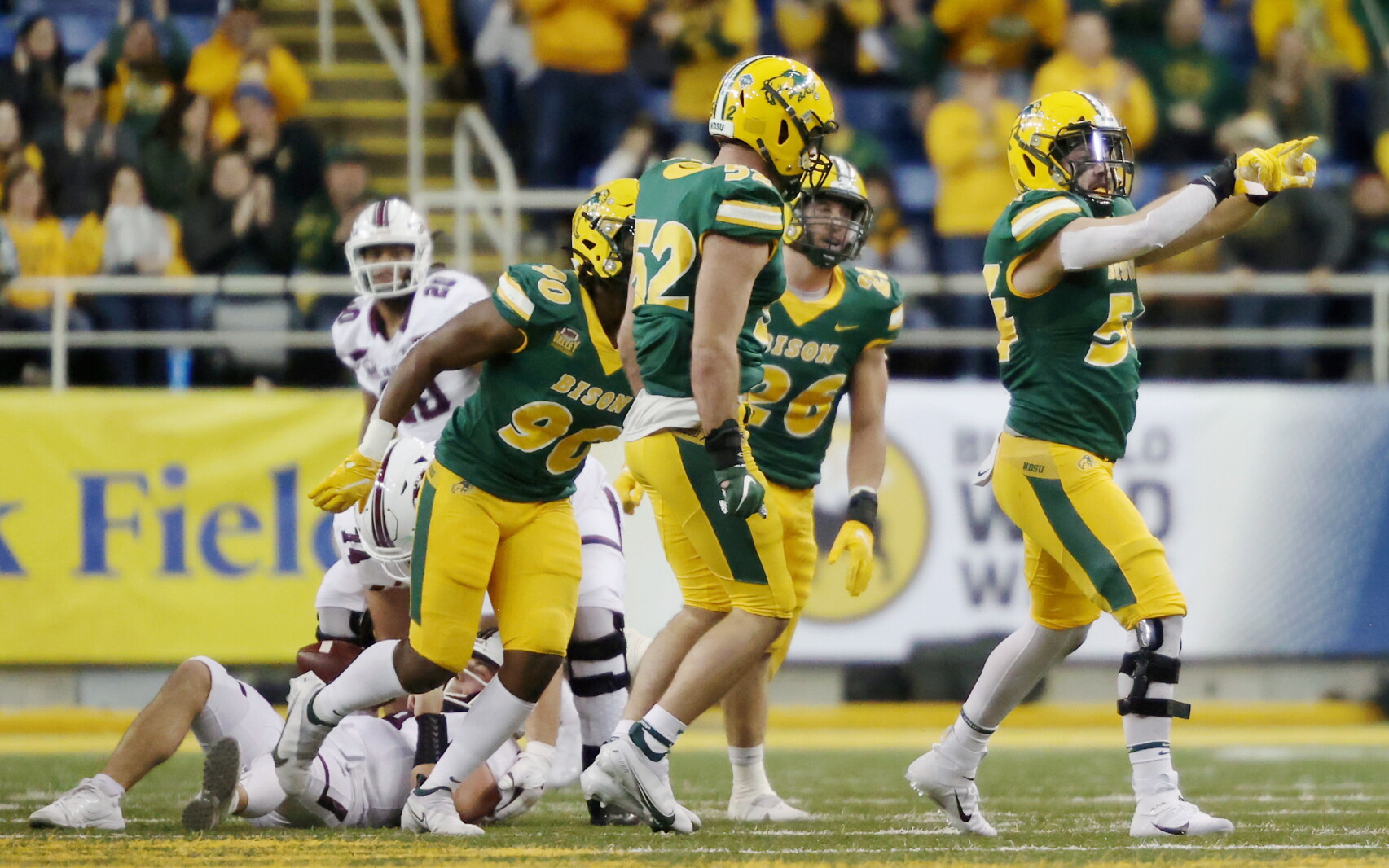 Bison 2022 depth chart position preview Defensive End InForum