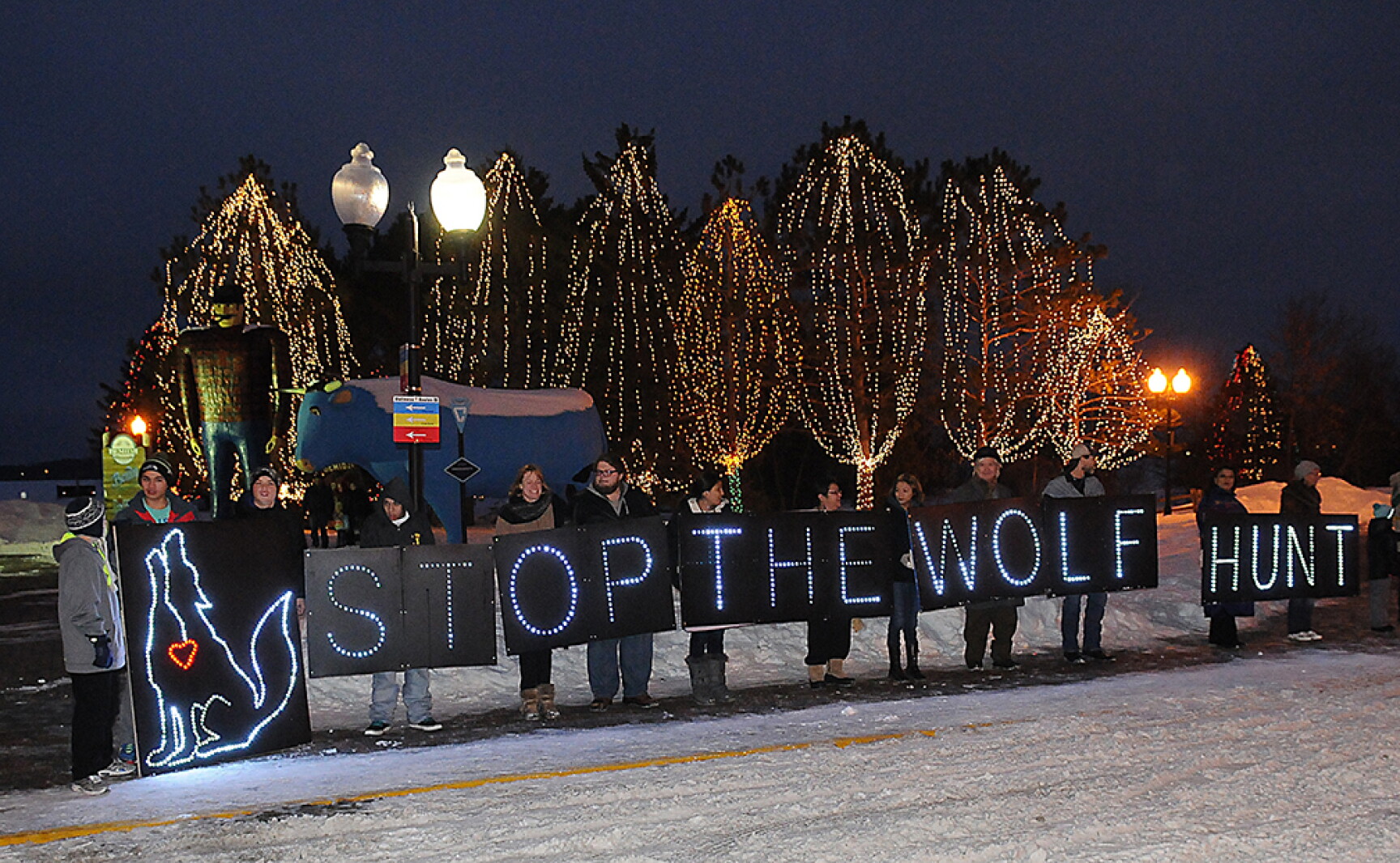 Save Wolves Protest Wolf hunt protest comes to Bemidji - The Bemidji Pioneer is your #1 ...
