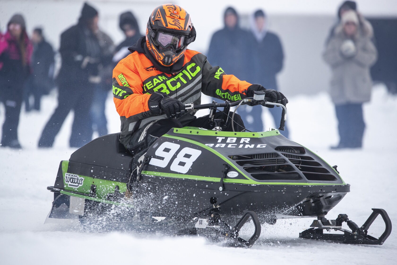 PHOTOS: Sled heads enjoy octane-infused day on the ice at Spicer ...