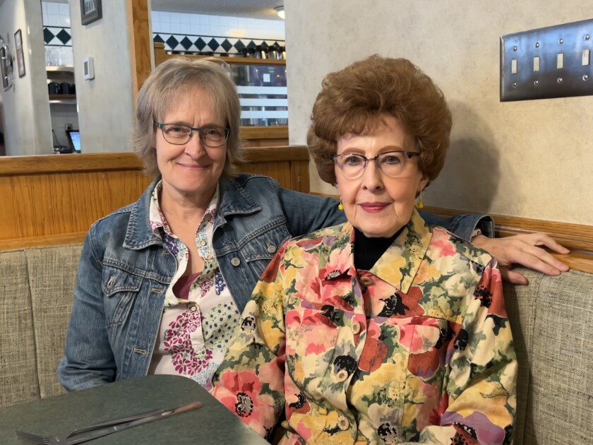 Lind_Laurie and Marcie.jpg