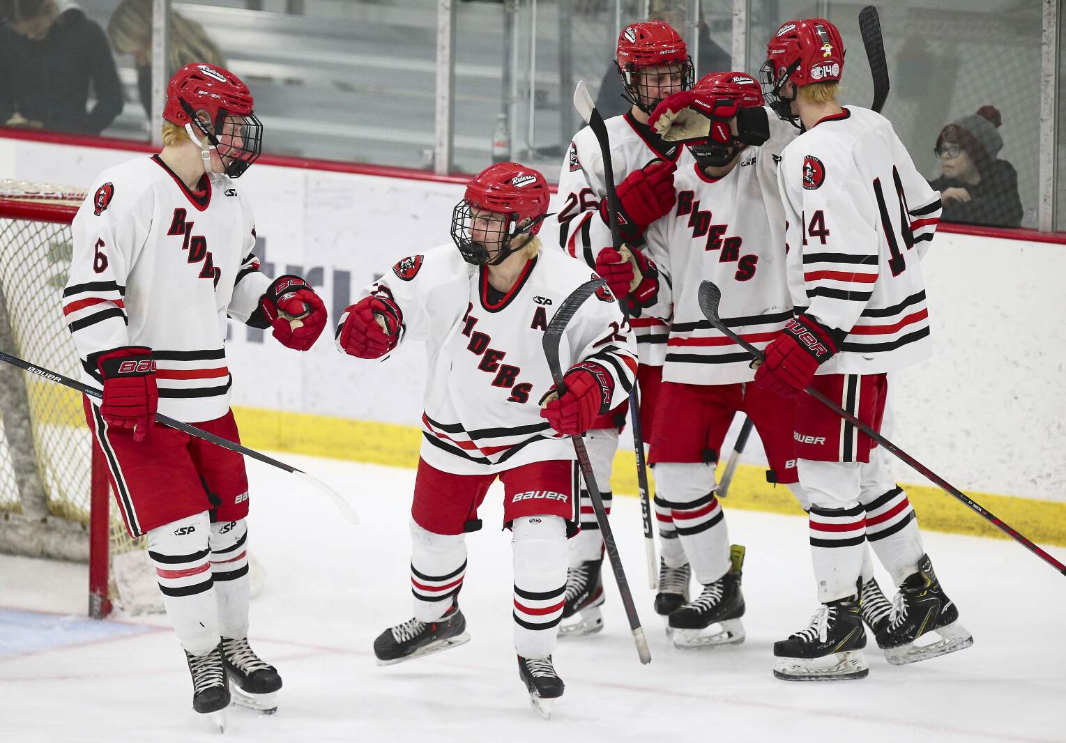 15 different Roughriders record a point in Red River's opening round ...