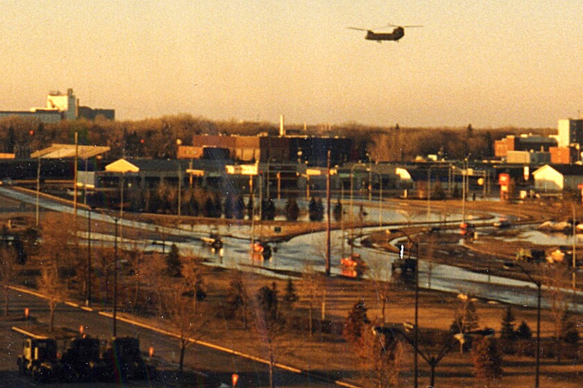 97Flood_Moore7.jpg