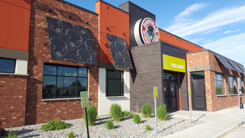 061522.B.FF.WINGSANDRINGS.2.jpg