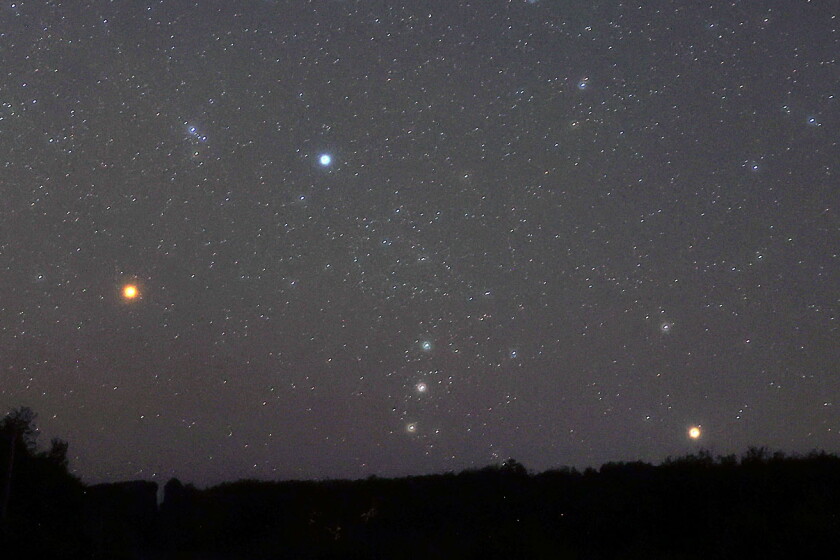 Orion Rising Astro Bob: Orion's return, new comet and kid-friendly aurora activity ...