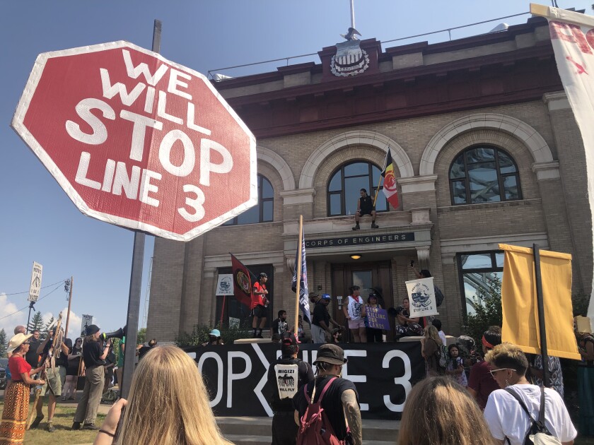 Line 3_2.jpg