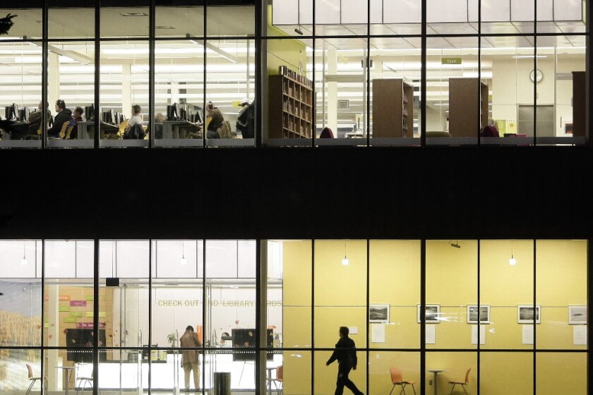 1457960+library.jpg