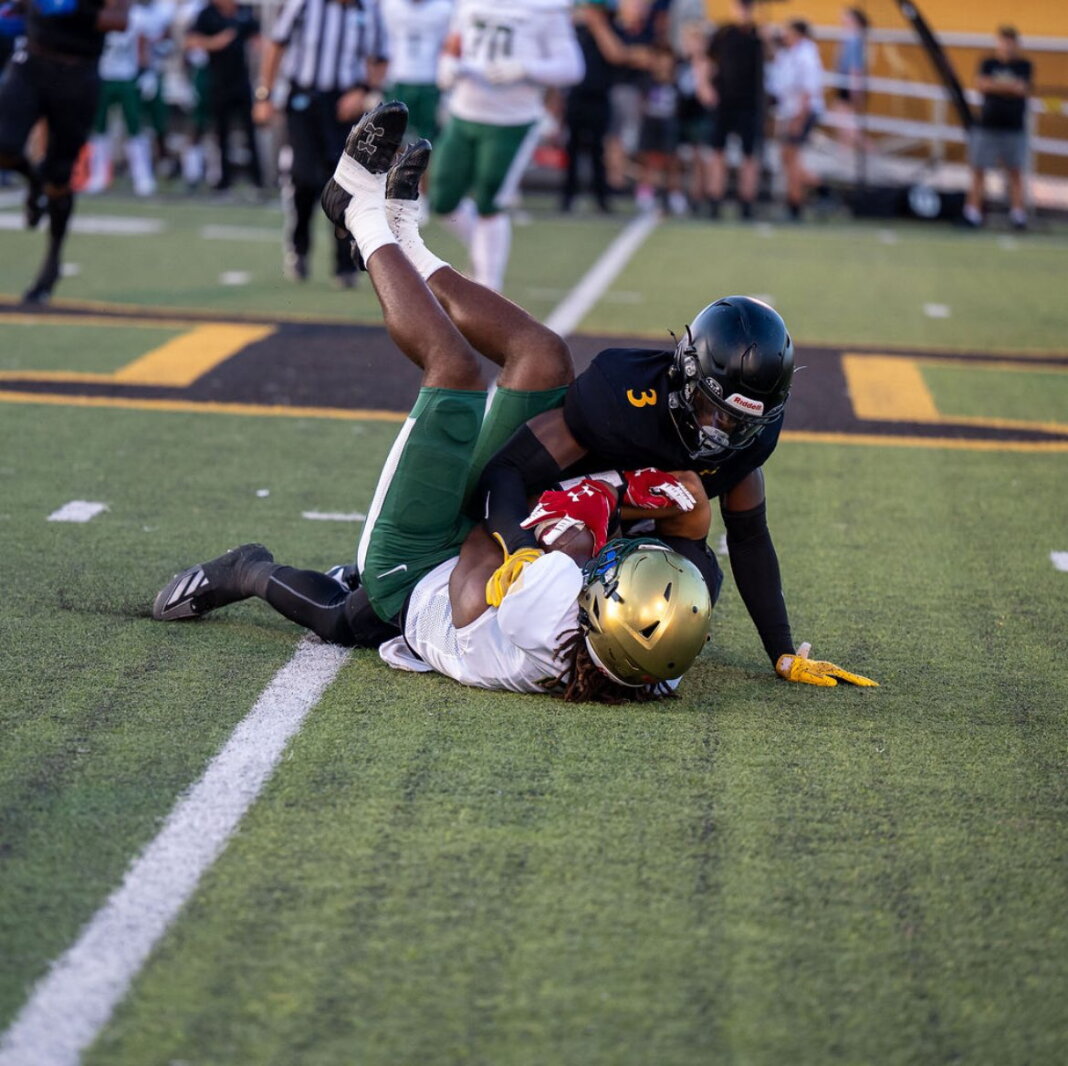 Bison Defensive Rings Bison football gets its first recruit of the FBS era, Florida defensive ...