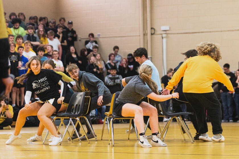 9-22-23MHSHomecomingPepRally-7.jpg