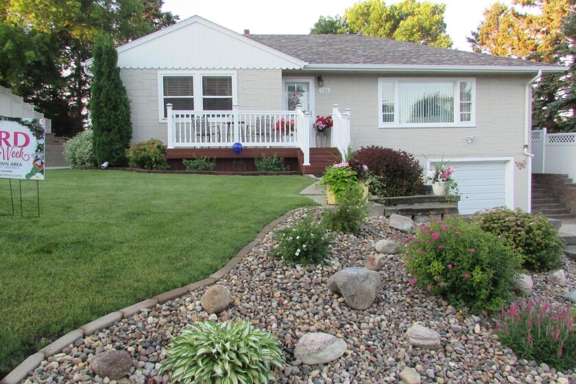 Harr Yard of the Week.jpg