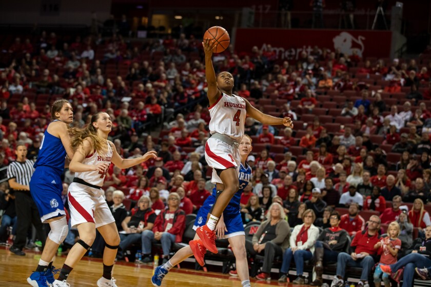 WBB vs Drake-SB 6172.jpg