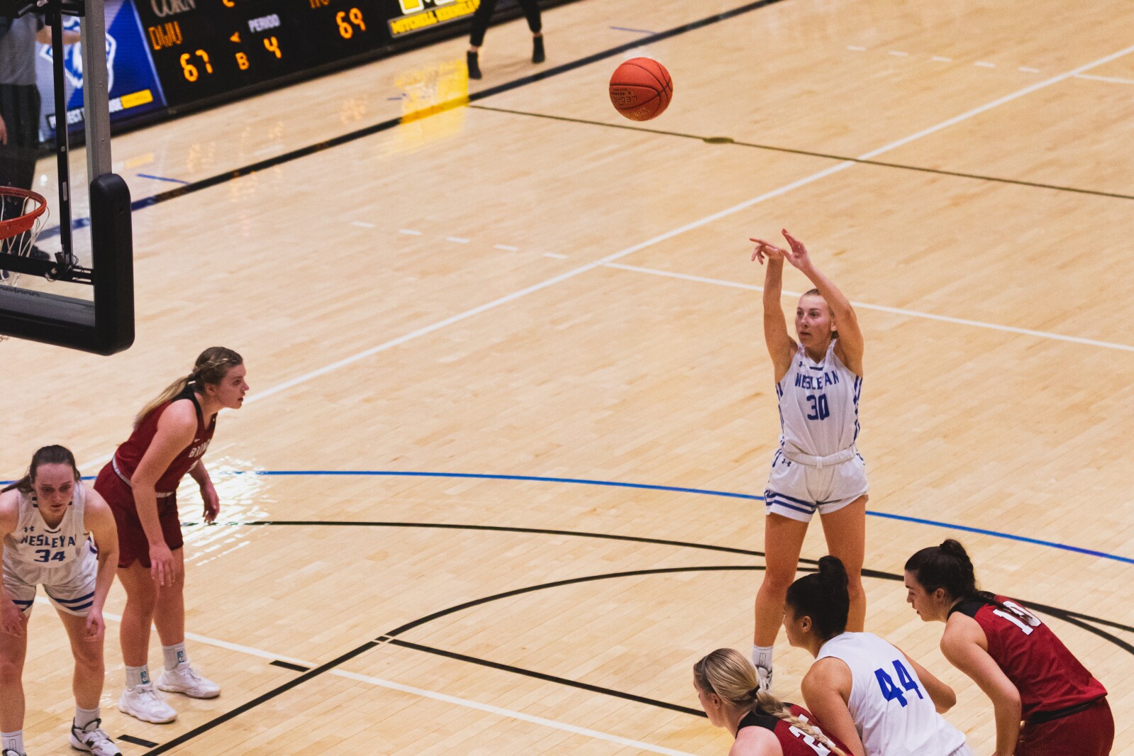 12-3-22DWUBasketball-14.jpg