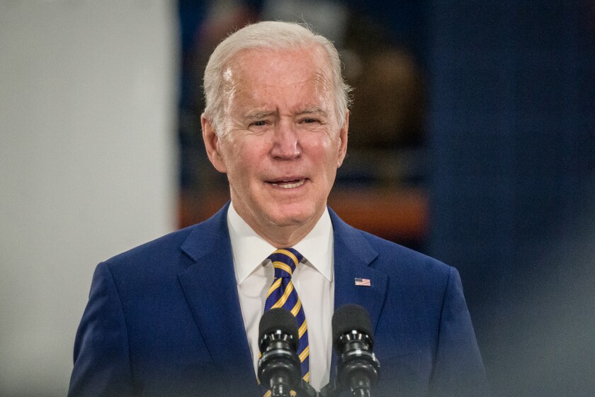 113021-BIDEN-VISIT-DAKOTA-COUNTY-2930.jpg
