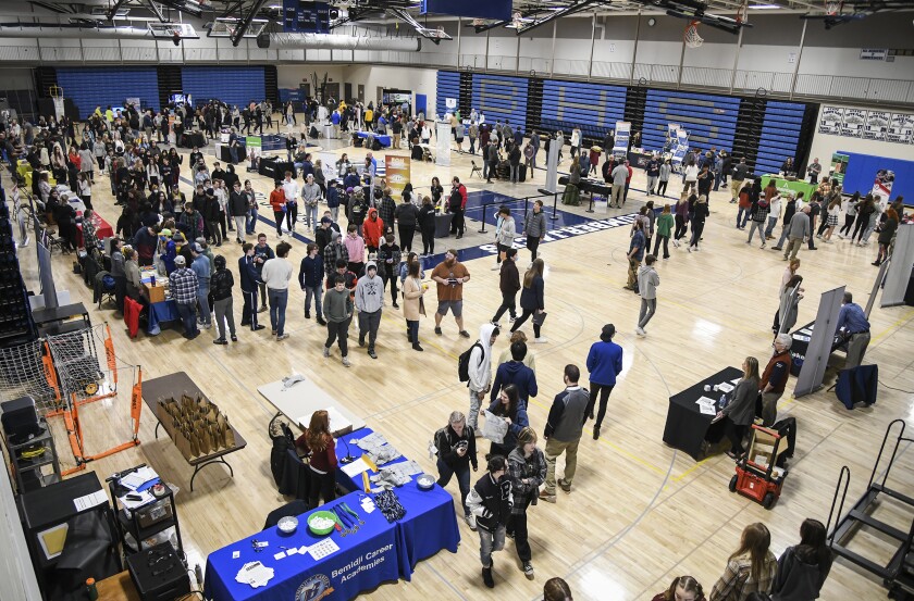 041322.N.BP.CAREERFAIR - 3.jpg