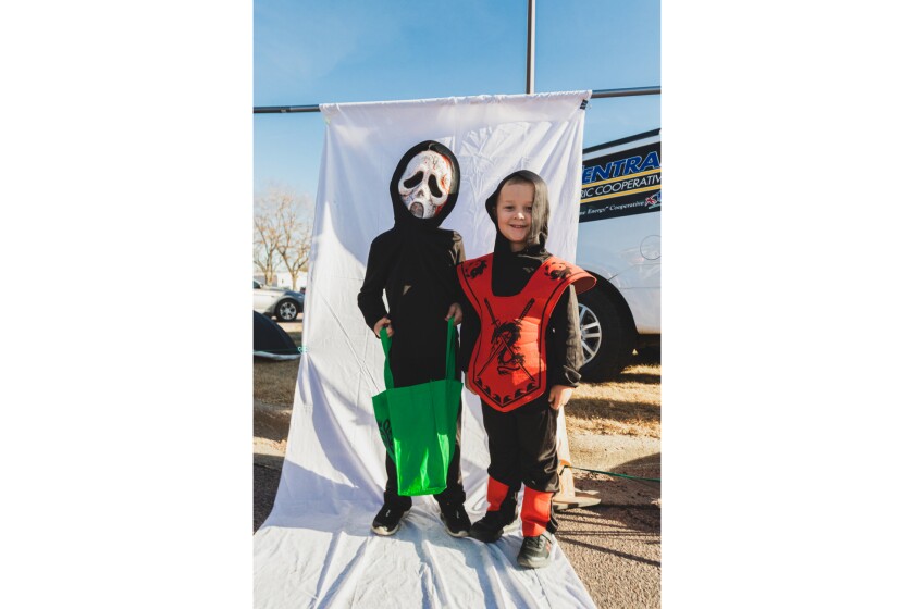 trunk-or-treat-36.jpg