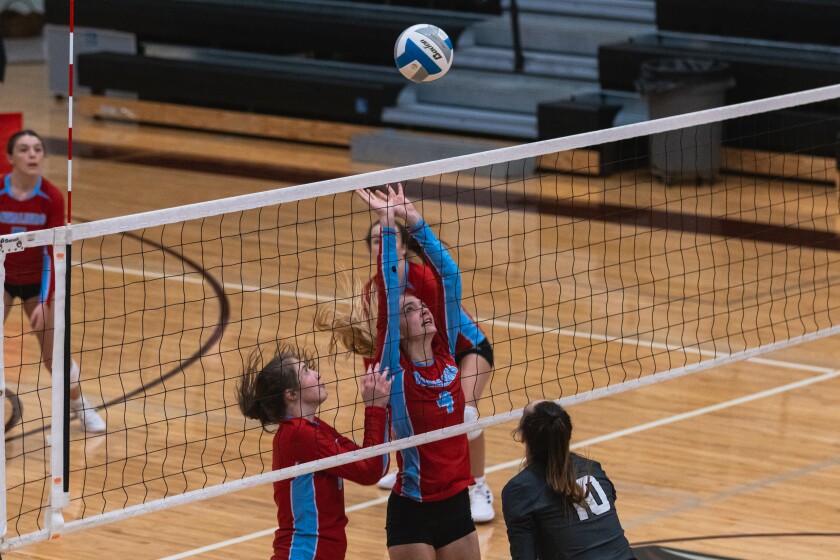 11-1-22PrepVolleyballBonHommevsKWL-4.jpg