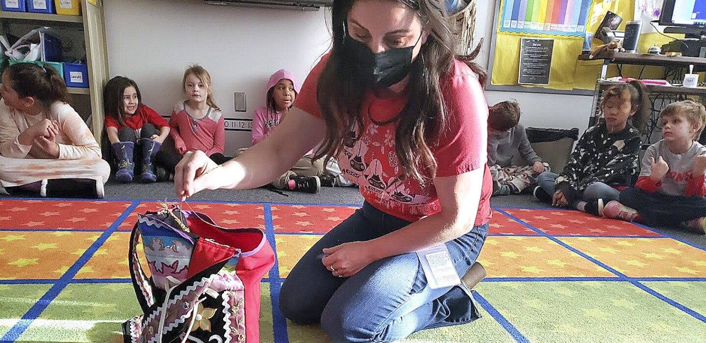 Les écoles de Duluth encodent les frottis et les pratiques culturelles amérindiennes – Duluth News Tribune